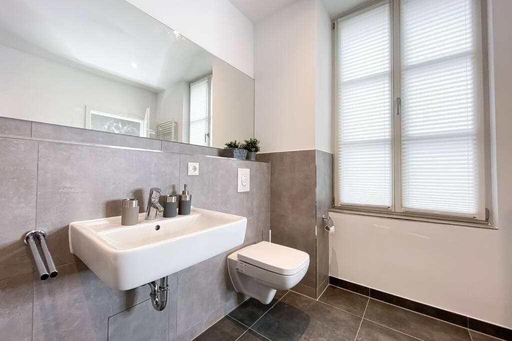 Modernes Luxus-Apartment Im Leipziger Zentrum Exterior foto